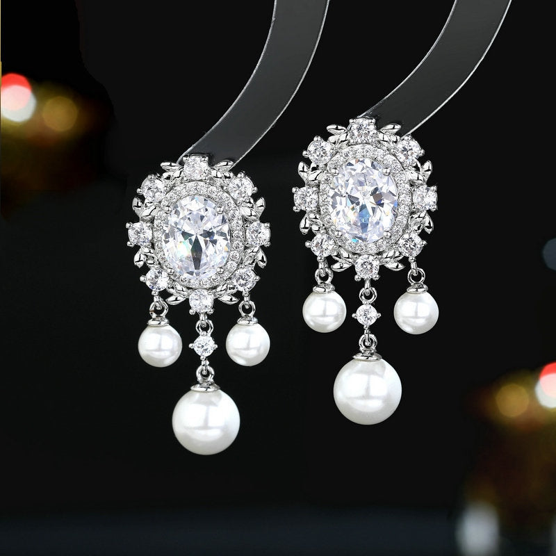 Oval Zircon Inlaid Pearl Tassel Earrings