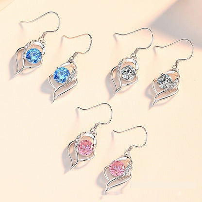 Micro Inlaid Zircon Simple Personality Elegant Heart Ear Hook