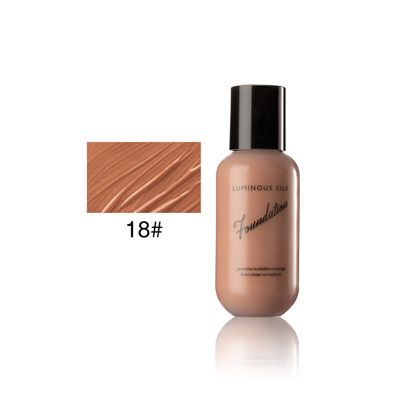 Menow Luminous Silk Foundation by Favon