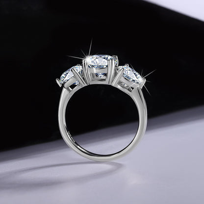 S925 Silver Moissanite Three-Life Stone 4 Karat Ring