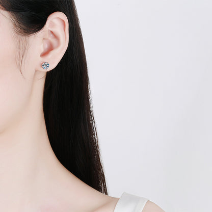 Three-Claw Moissanite Stud Earrings in Louisiana | Classic Women's Jewelry