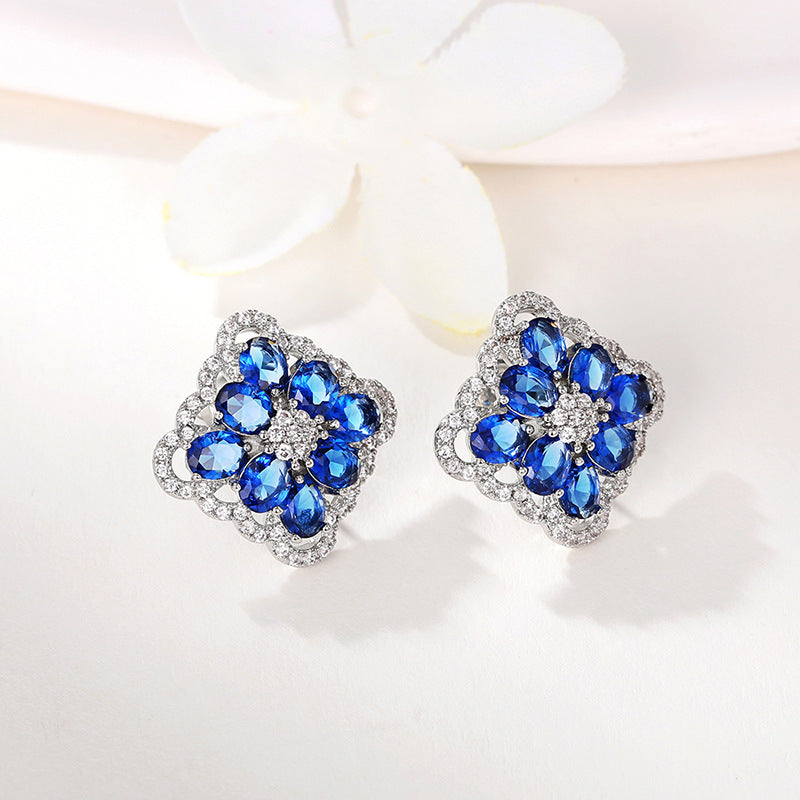 Personalized Design Exaggerated High Sense Unique Dignified Flowers All-match Ear Studs