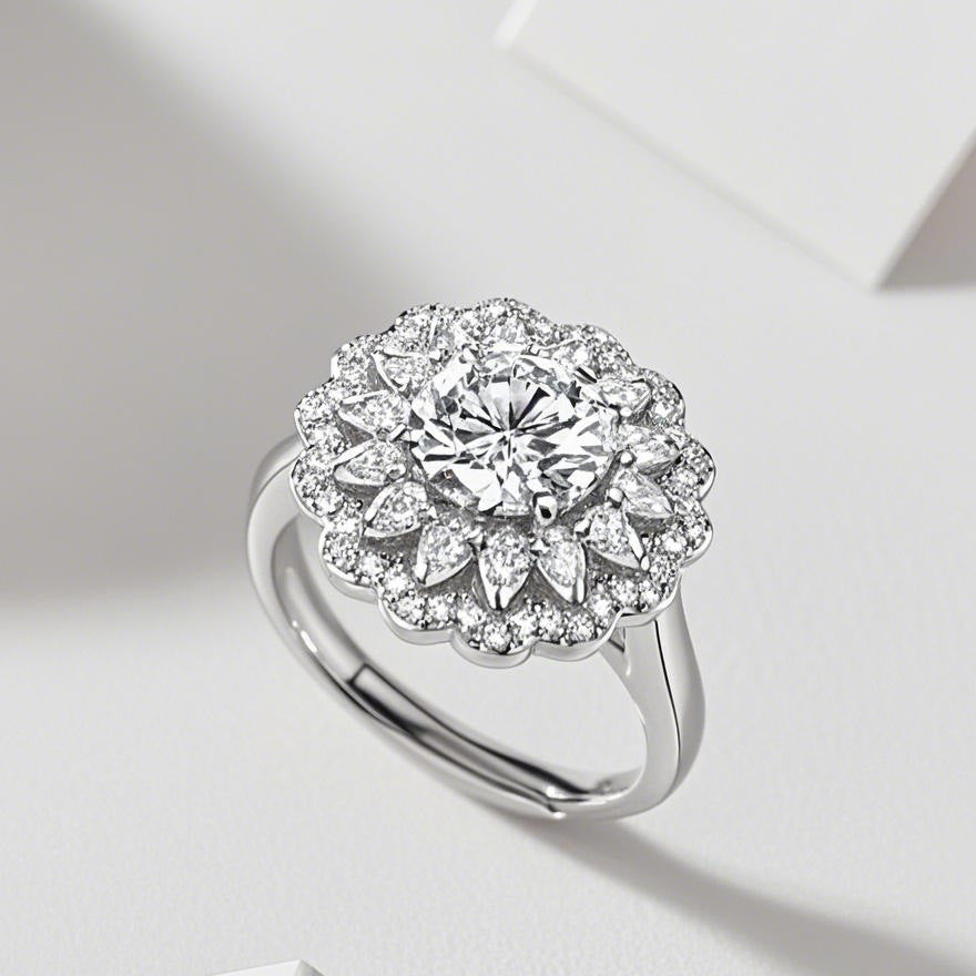 Women's Simple And Versatile S925 Silver Moissanite Ring Flowers