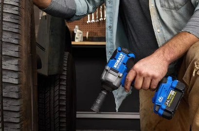Kobalt XTR 24V Brushless 1/2-in Cordless Impact Wrench Kit (Battery Included and Charger Included)