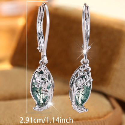 Women's Three-dimensional Hollow Pattern Earrings