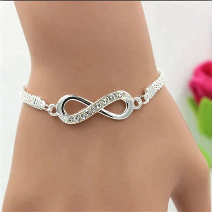 Fashion Exquisite 8-word Infinite Silver-plated Bracelet