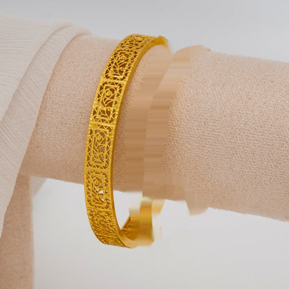 European And American Closed Bracelet Women's Imitation Gold Bracelet Light Luxury