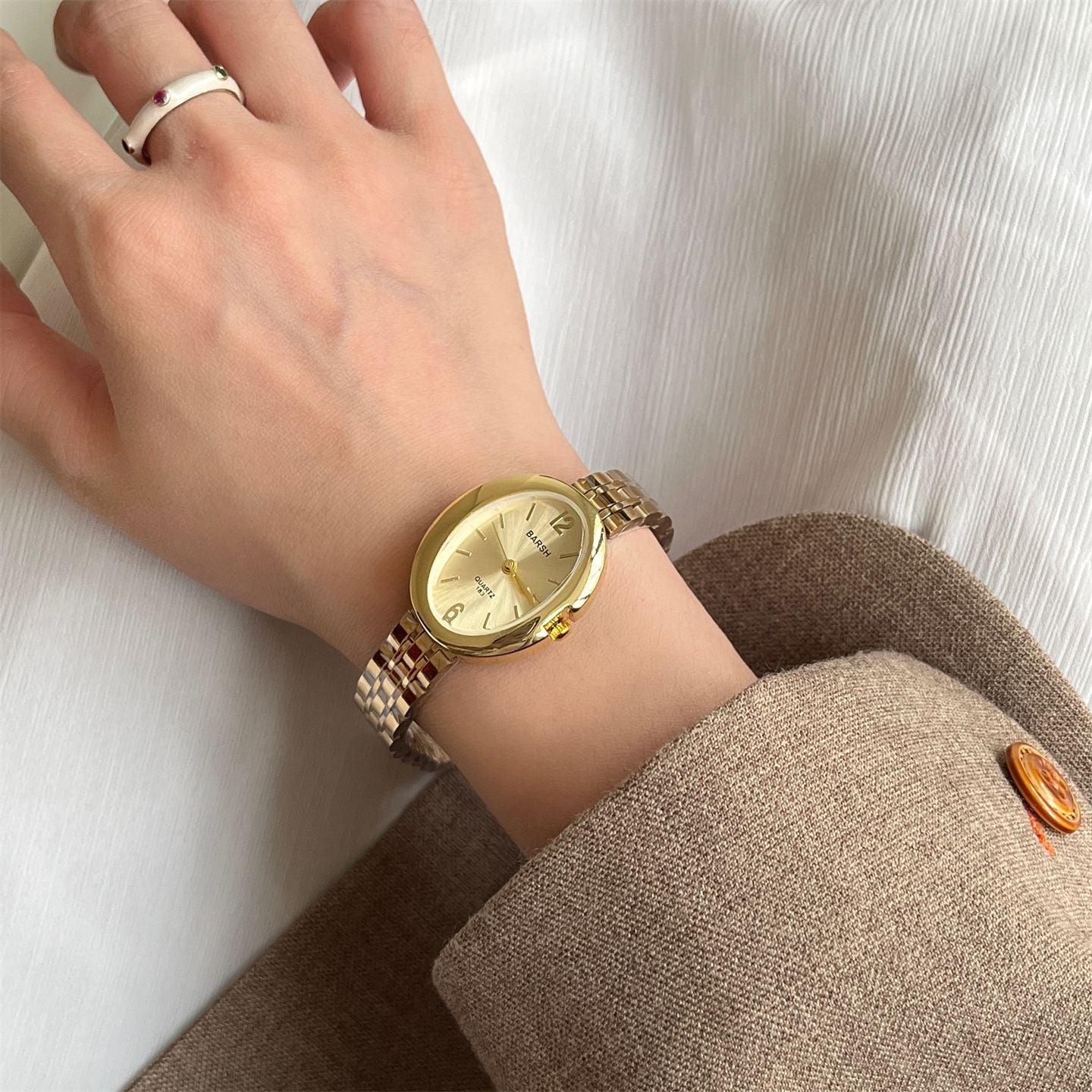 Women's Diamond Watch Elegant Luxury Oval Face Gold Design